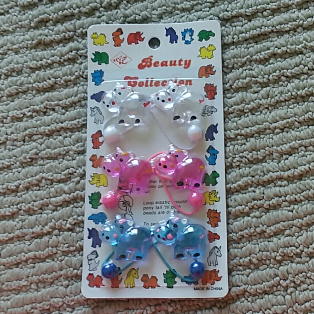 Nwt Early 2000s Hippo hair elastic accessory